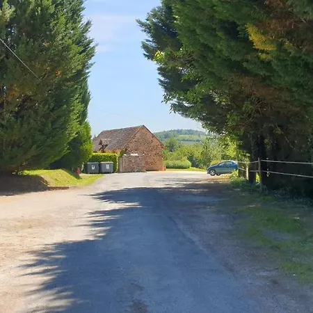 別荘 Domaine De Vaulatour. *